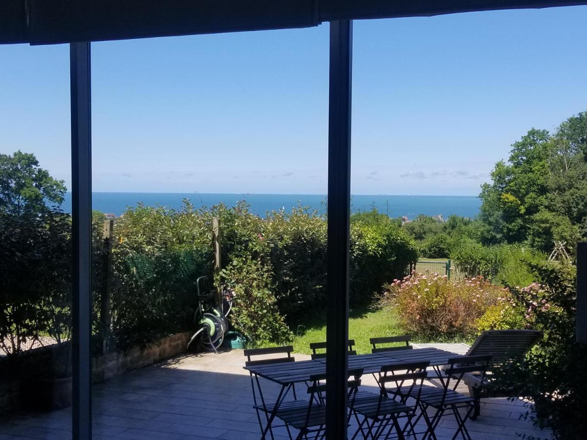 Deauville Vue Mer Tourgeville Exterior foto